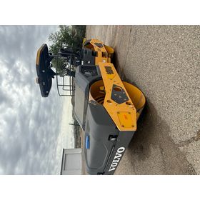 Volvo DD120 roller