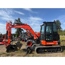 Kubota KX040-5 Excavator 6-WAY Grading Blade