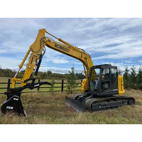 33,000lb Kobelco SK140 Excavator