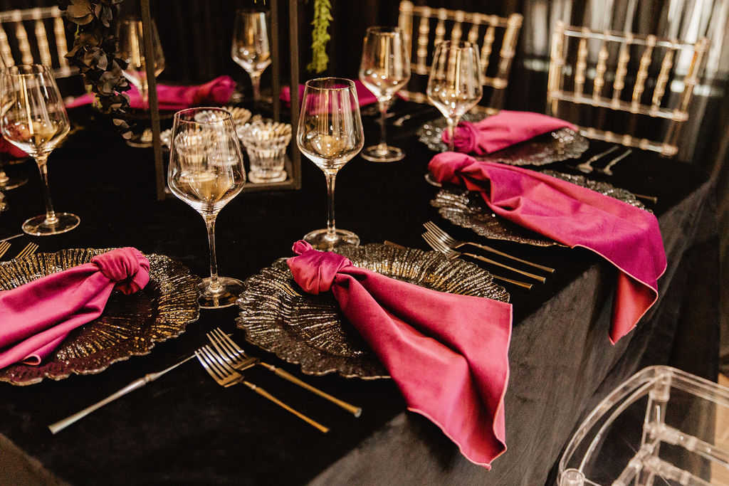 Bold black and pink event tablescape