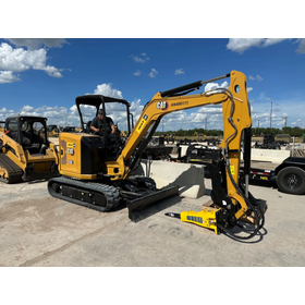 4 Ton Mini Excavator - Caterpillar 304