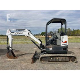 E26 Compact Excavator